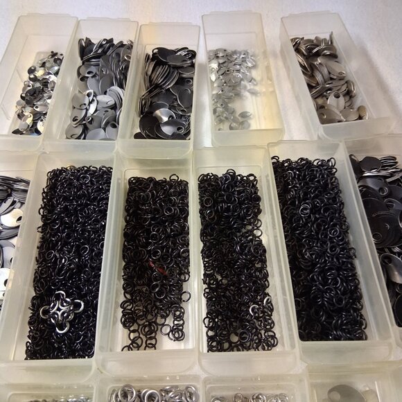 CHAIN MAILE SUPPLIES - black -   Stainless Steel rings - Make your own jewelry - Picture 4 of 6